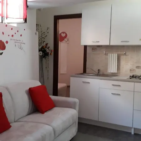 Yudo Apartamenti Casa de Férias Milão